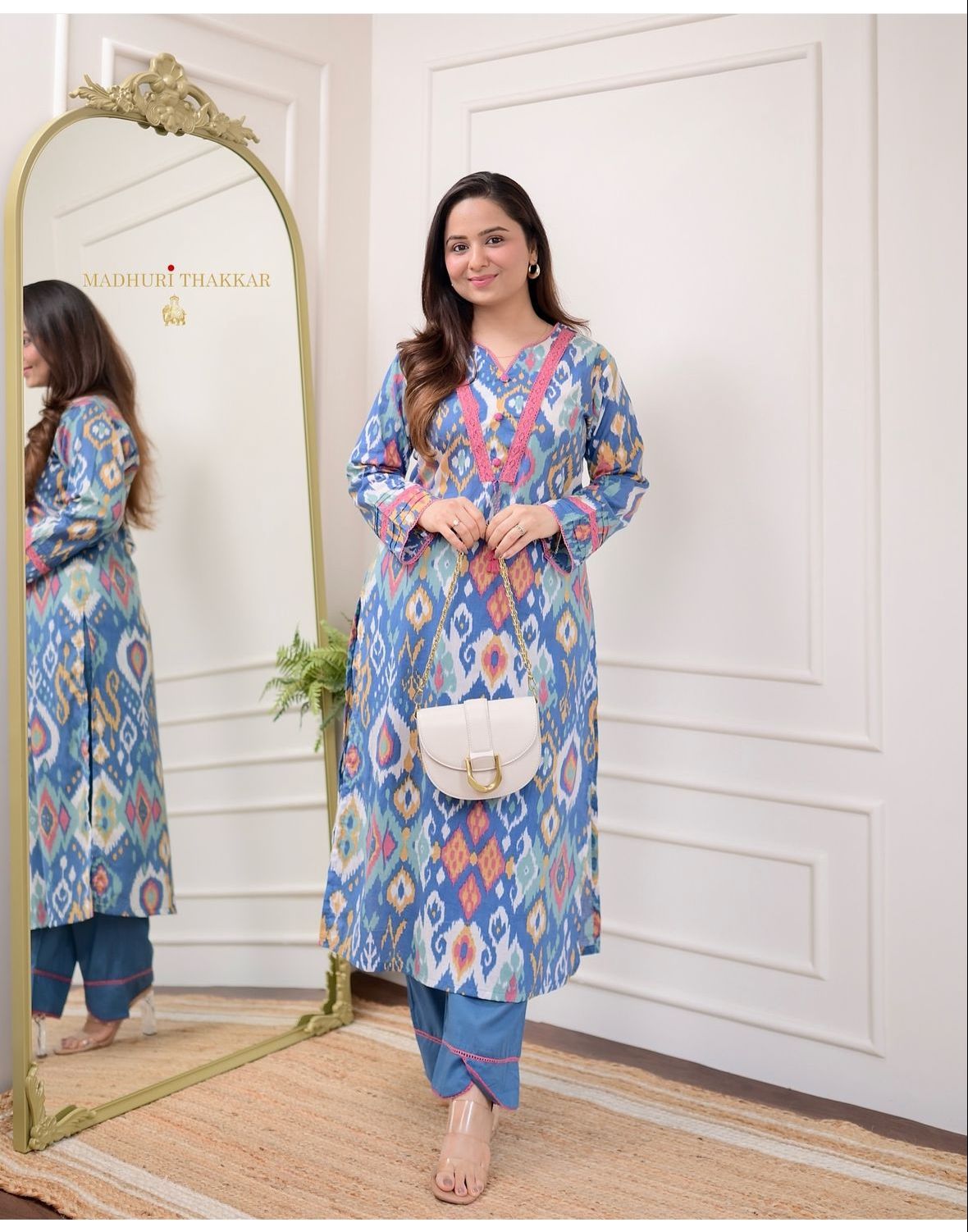 MODERN KURTI