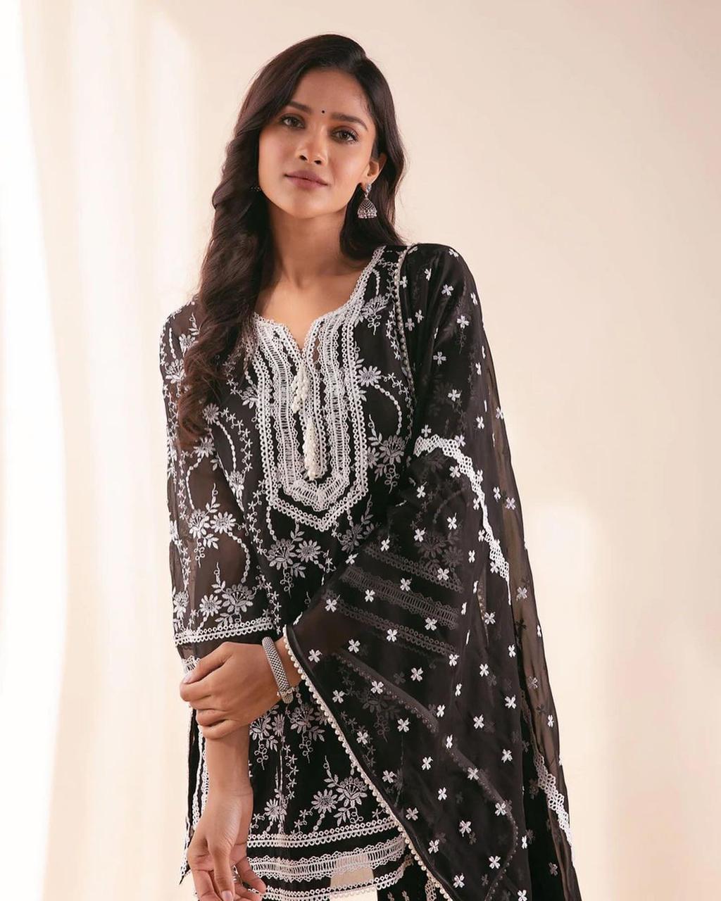 DESIGNER KURTI SET