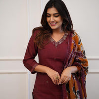 Zari Kurti Set