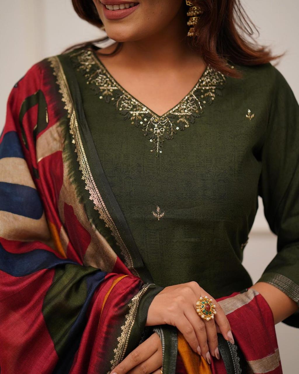 Zari Kurti Set